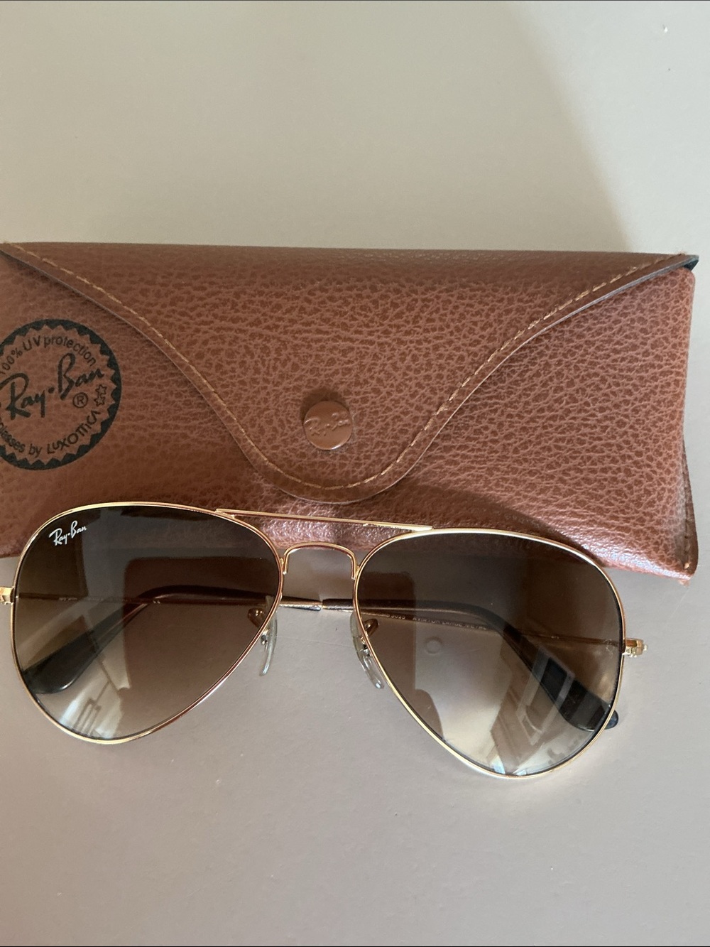 Ray-Ban Gold Aviator Sunglasses with Brown Lenses and Tan Case - Picture 9 of 9